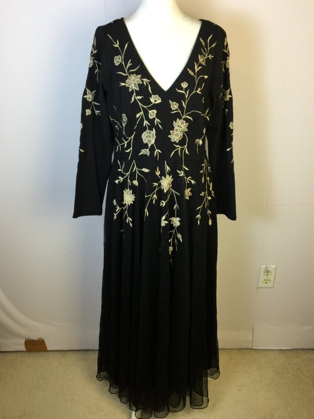 New! Wayward Fancies eShakti Maxi Dress Size M Womans Black Embroidered Tulle